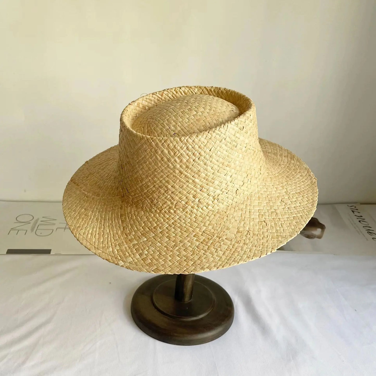 Large Brim Straw Hat Raffia Hand-woven Pattern Straw Hat Sun Protection Beach Sun Hat Women's British Retro Basin Hat