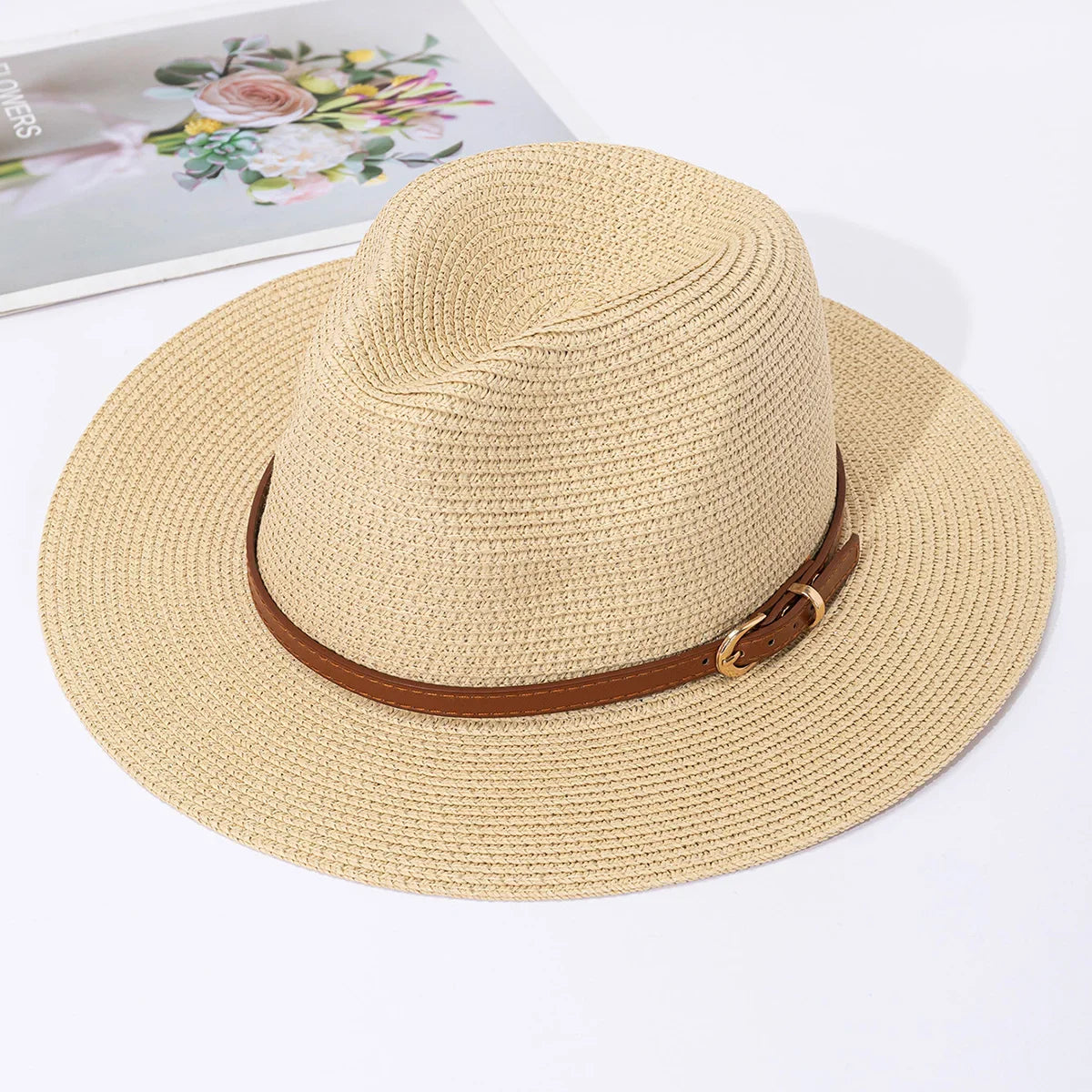 Panama straw hat, female jazz top hat, men and women's spring and summer straw woven fashionable sun protection and sunshade hat